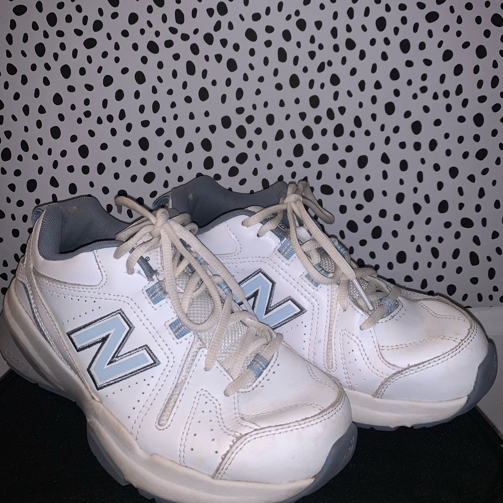 Women’s vintage New Balance shoes